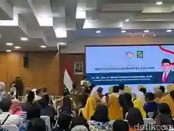Cak Imin Mendorong Agar Gus Dur Menjadi Pahlawan Nasional